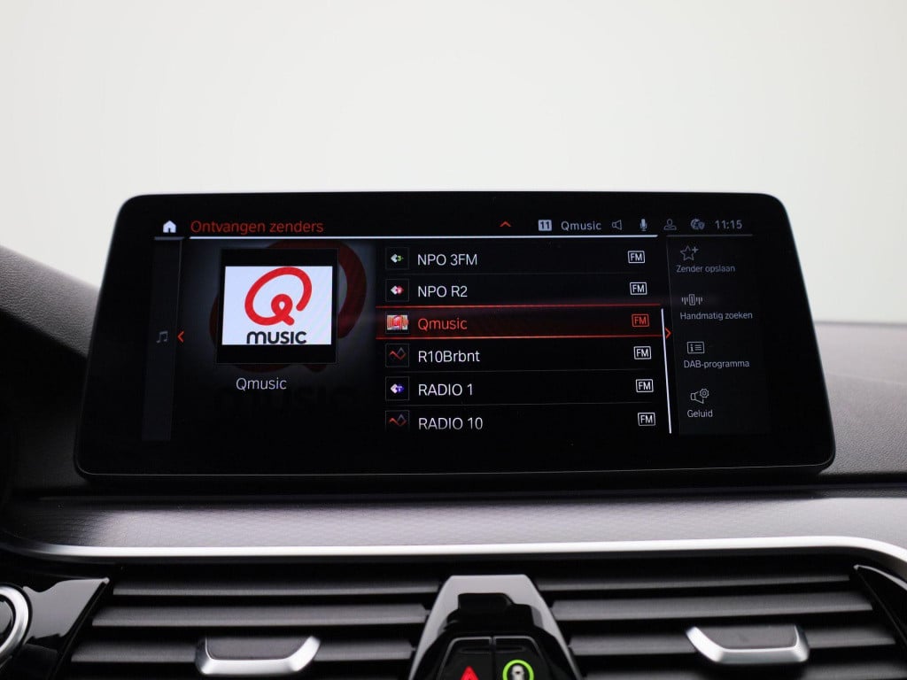 BMW 5 Serie 520e business edition plus | m-sport | automaat | schuifdak | t