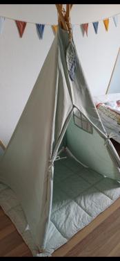 Tipi tent