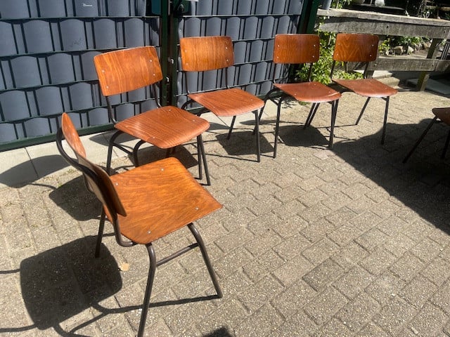 6 Kinderstoeltjes Pagholz