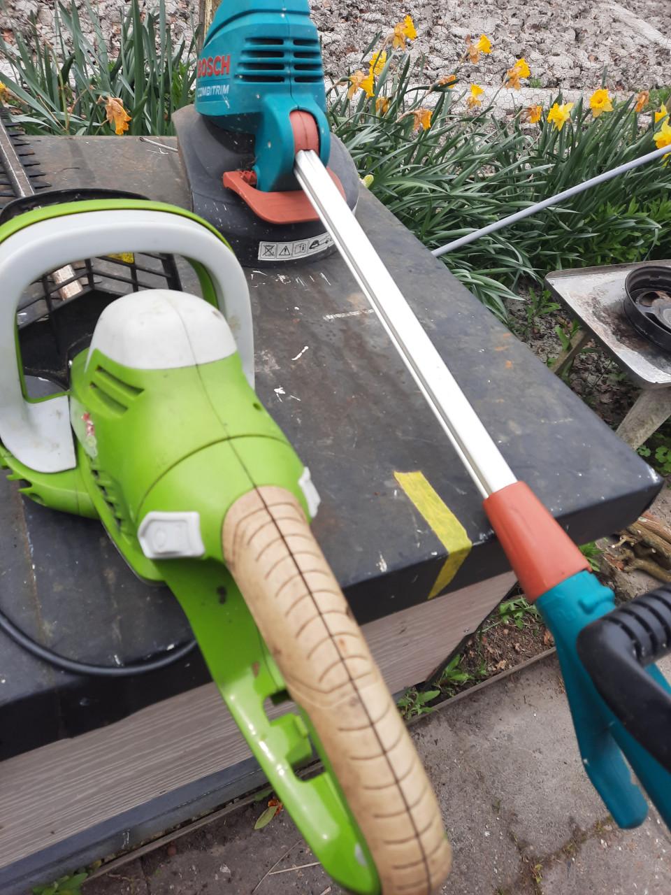 Elek.heggeschaar en grastrimmer