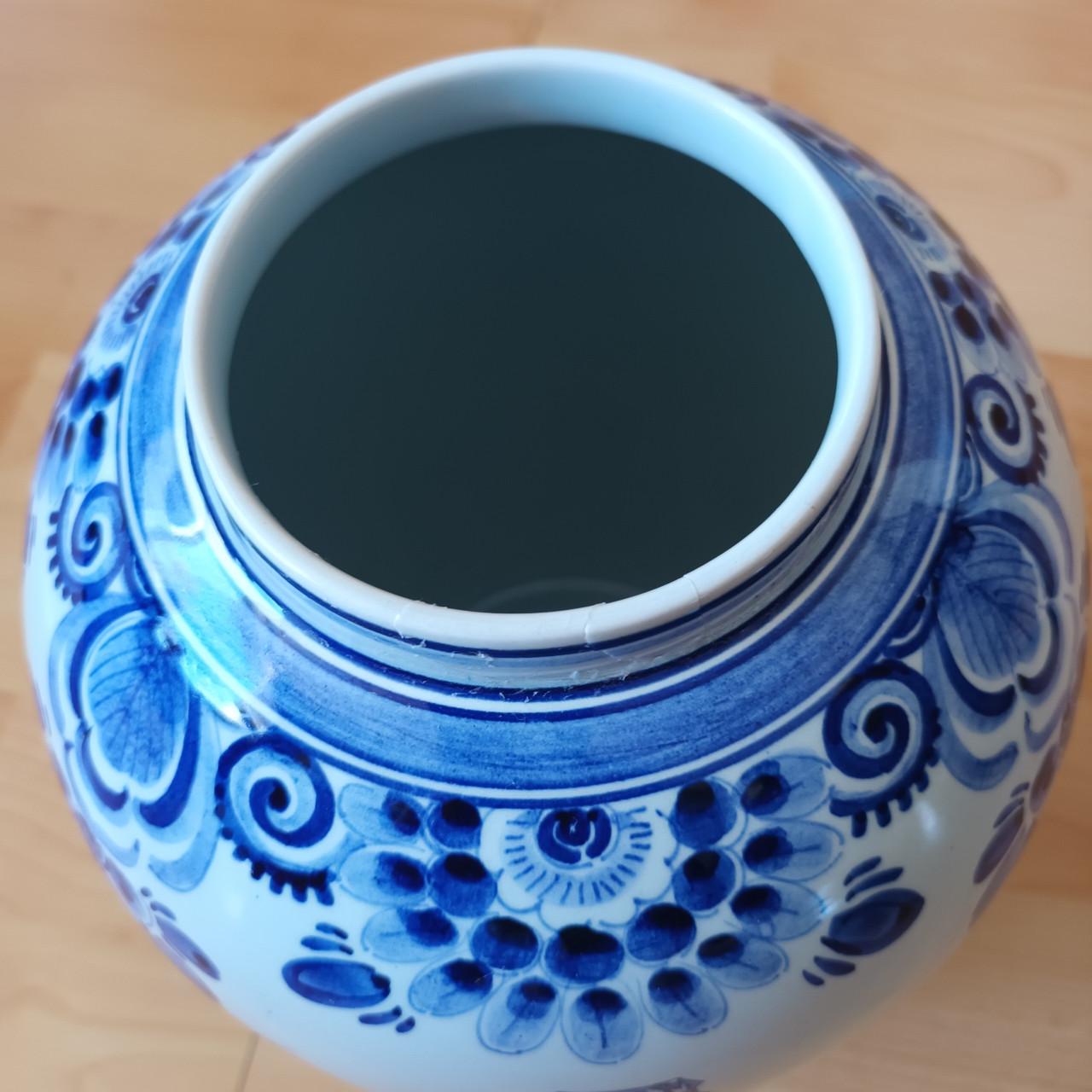 Delfts blauwe dekselvaas/gemberpot 't Hooge Huys handgeschilderd 1966