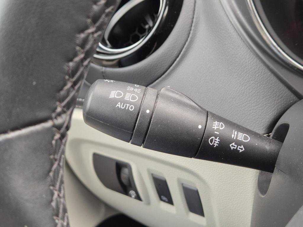 Renault Captur tce 120 edc automaat initiale paris | leder | trekhaak | cam
