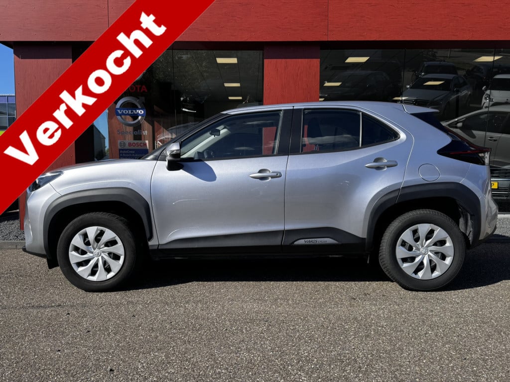 Toyota Yaris Cross 1.5 hybrid active | climate | cruise | camera | apple / 