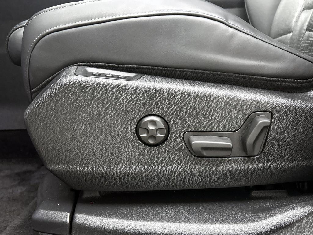 Ds Ds 7 crossback e-tense 300pk 4x4 automaat louvre | leder | adaptive crui