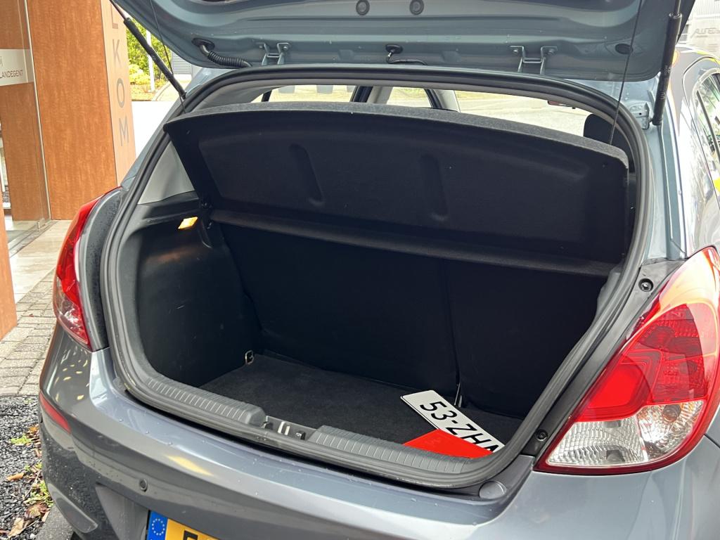 Hyundai I 20 1.4i i-motion | automaat | trekhaak | radio