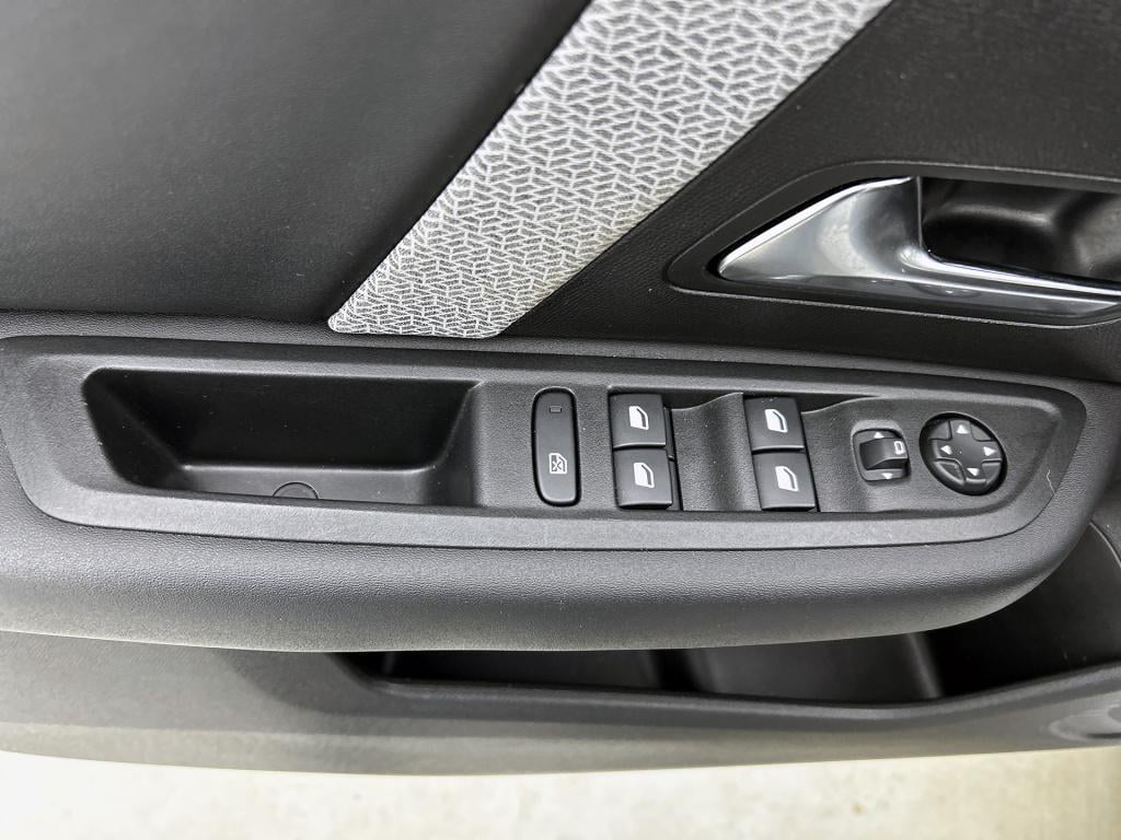 Citroen Ë-c4 you 50 kwh | camera | comfort seats | 3-fase |