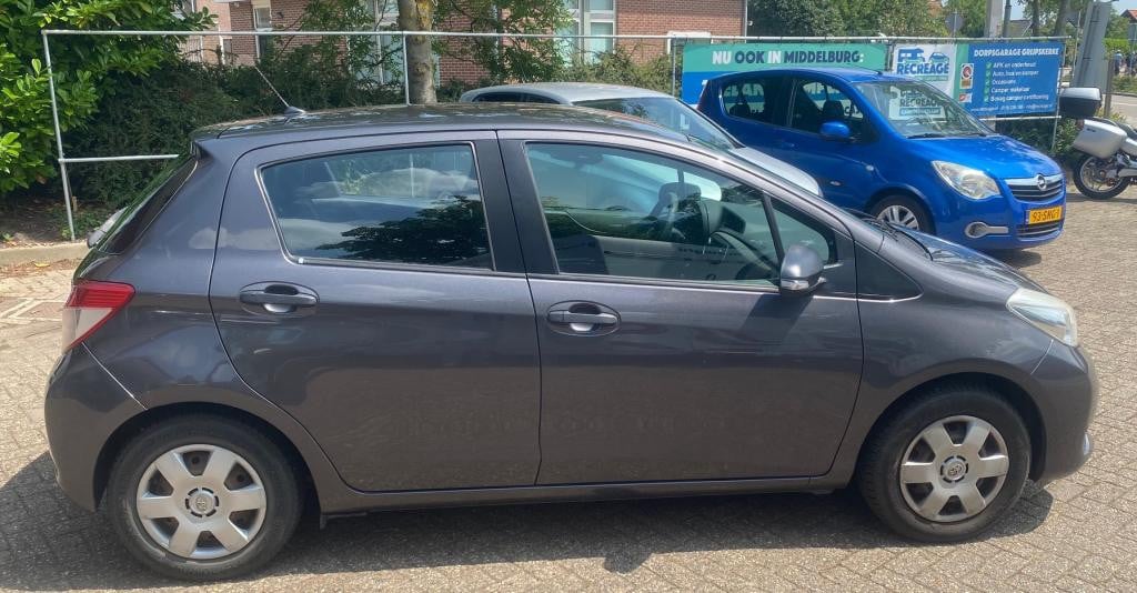 Toyota Yaris 1.0 vvt-i comfort