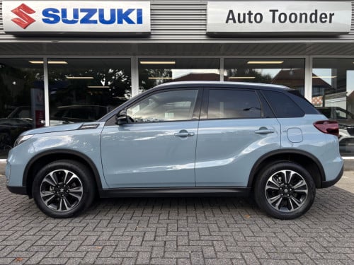 Suzuki Vitara 1.4 boosterjet style smart hybrid