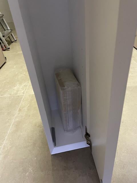 2 nieuwe kastjes en tv meubel gebruikt