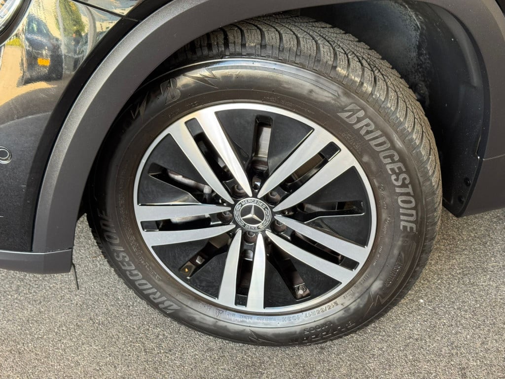 Mercedes-Benz Glb 200 business solution