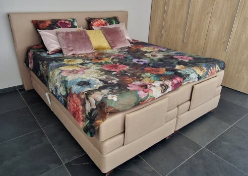 Boxspring 180x200 | Elektrisch verstelbaar | Incl. 2 nieuwe toppers