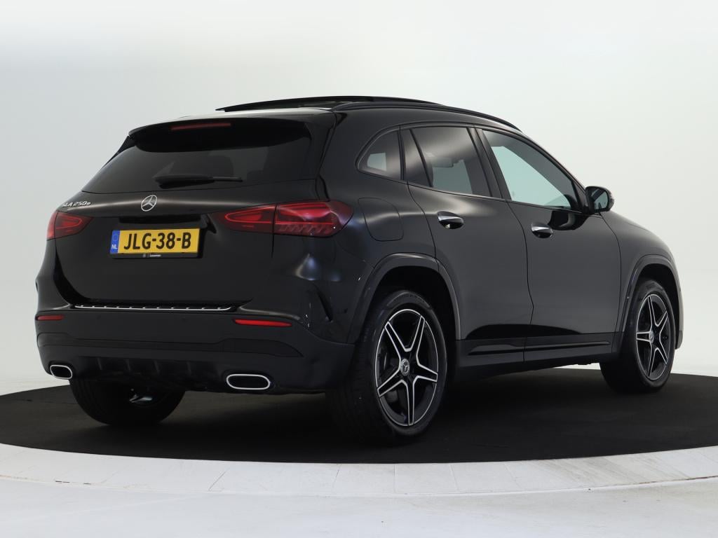 Mercedes-Benz Gla-klasse 250 e amg plug-in hybride edition amg line | night