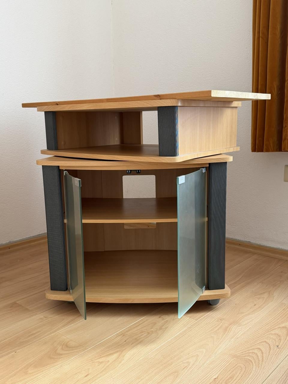 TV-kastje ook voor grote TV's