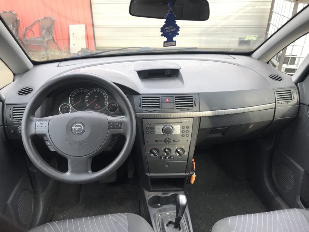 Opel Meriva 1.6-16v enjoy