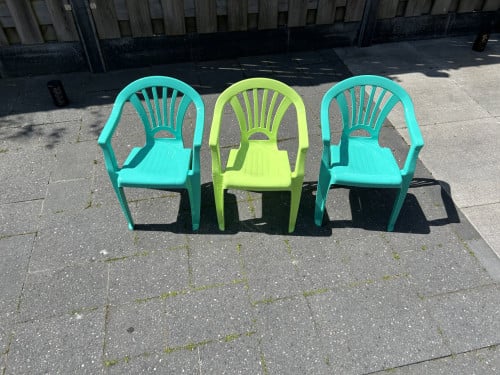 3 kinder tuinstoeltjes