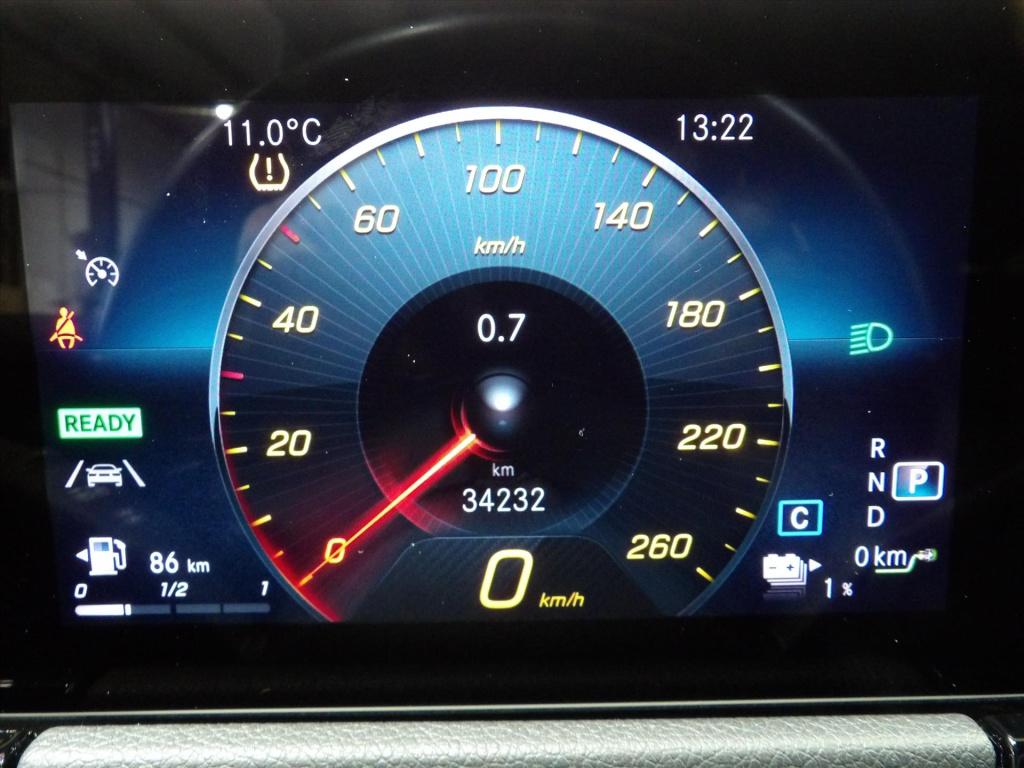 Mercedes-Benz Gla-klasse 250 e 218pk 8g-dct business solution luxury limite