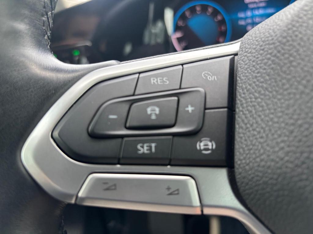 Volkswagen Golf tsi 110pk life, elektrische trekhaak, carplay