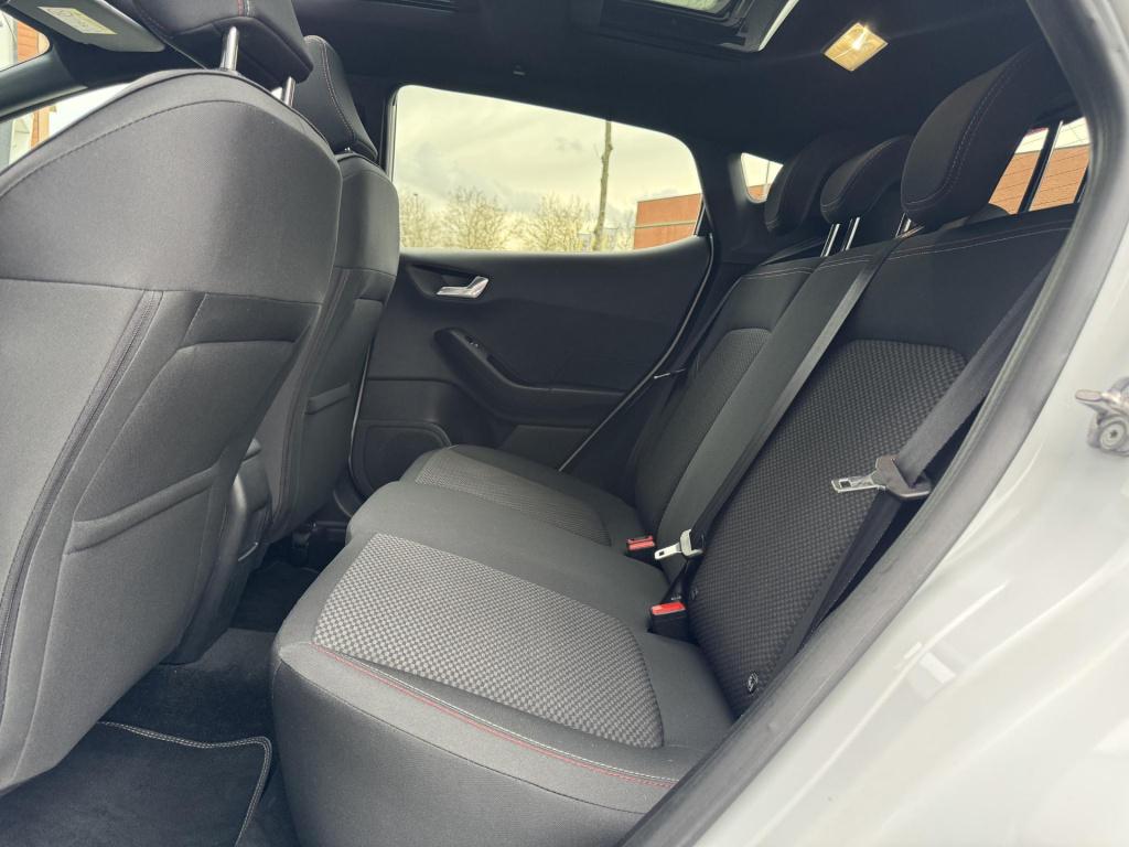 Ford Fiesta 1.0 ecoboost st-line nl-auto, panoramadak + véél opties!