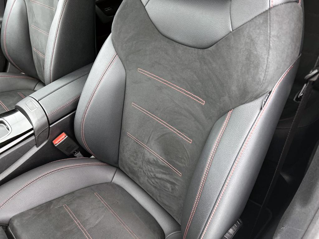 Mercedes-Benz Cla shooting brake 250 e amg plug-in hybride amg line | night