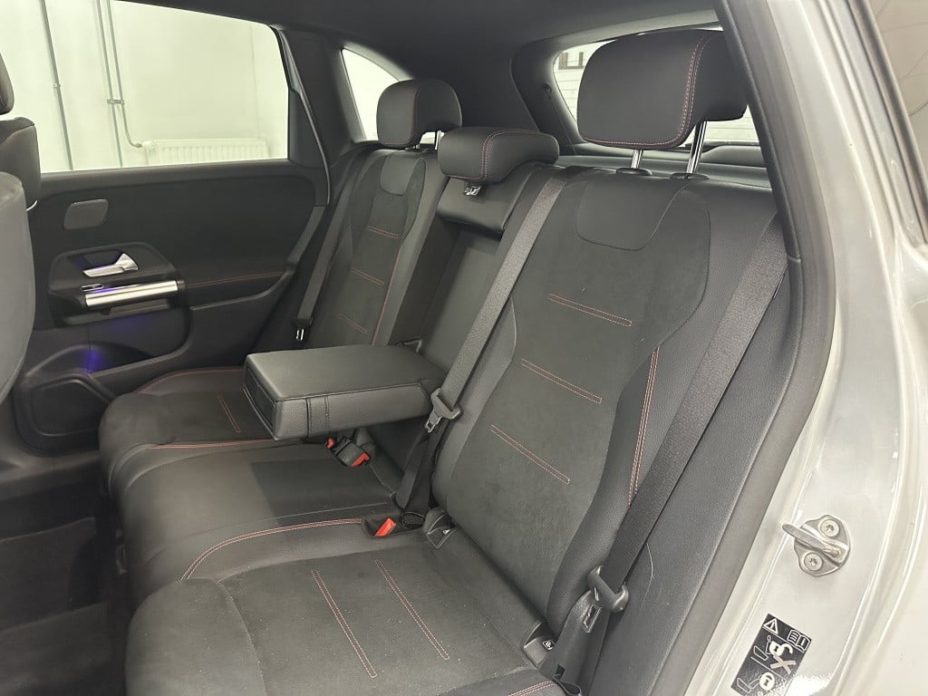 Mercedes-Benz B-Klasse 180 amg premium plus | verw. stuur | memory stoelen 