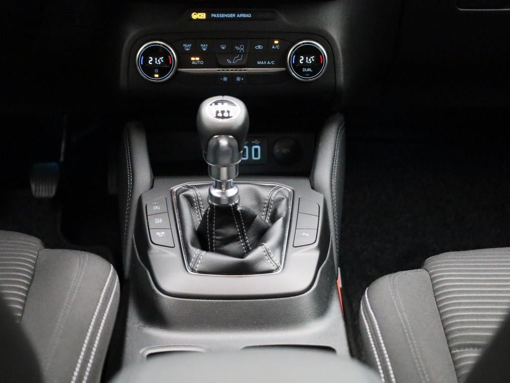Ford Focus wagon 1.0 ecoboost titanium x business