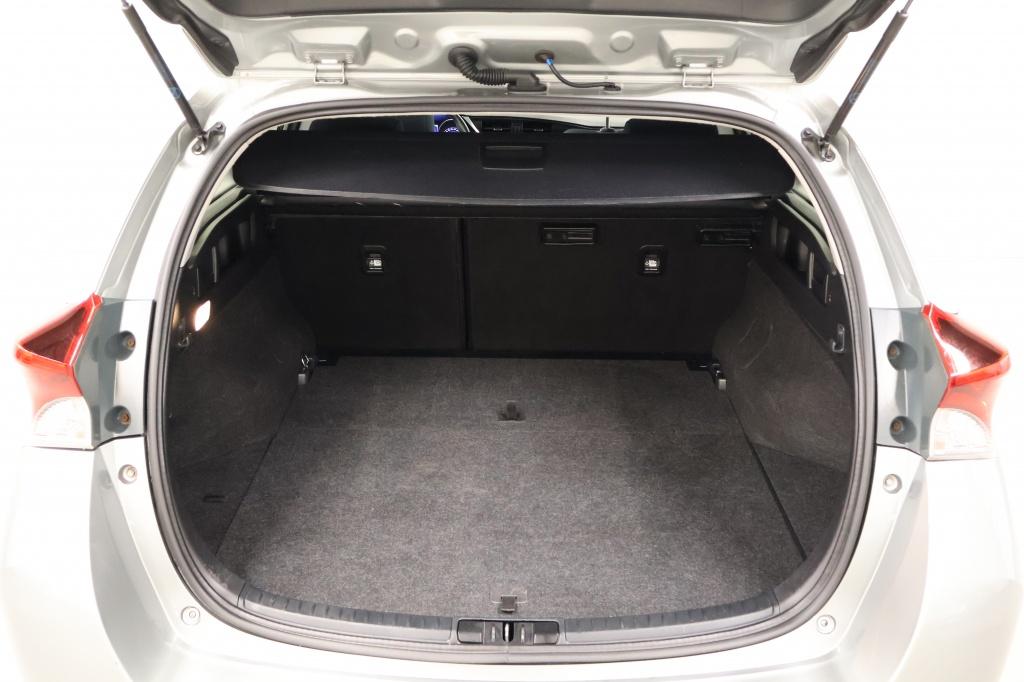 Toyota Auris touring sports 1.8 hybrid dynamic