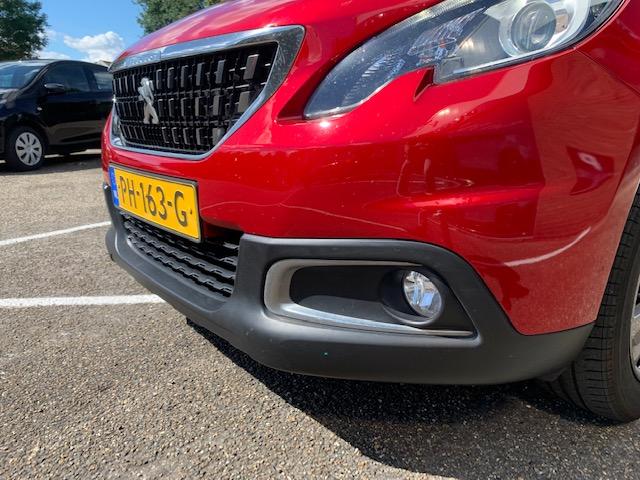 Peugeot 2008 blue lion 1.2 puretech-110pk navigatie | cruise control | airc