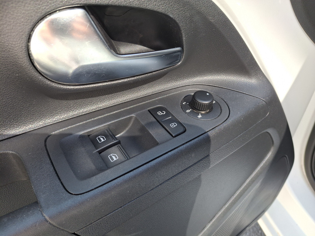 Volkswagen UP! 1.0 high up! bluemotion 5-deurs | stoelverwarming | navi | b