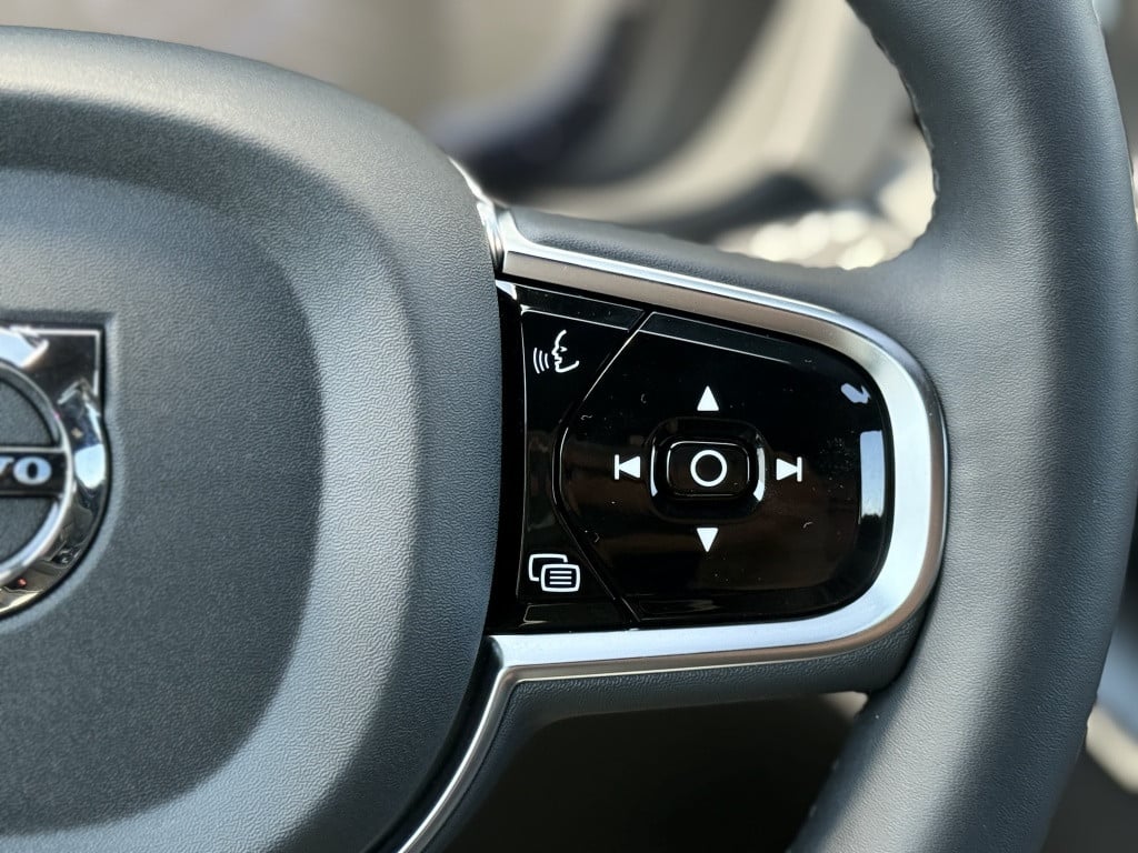 Volvo XC60 t6 398pk recharge ultra black edition| full options !