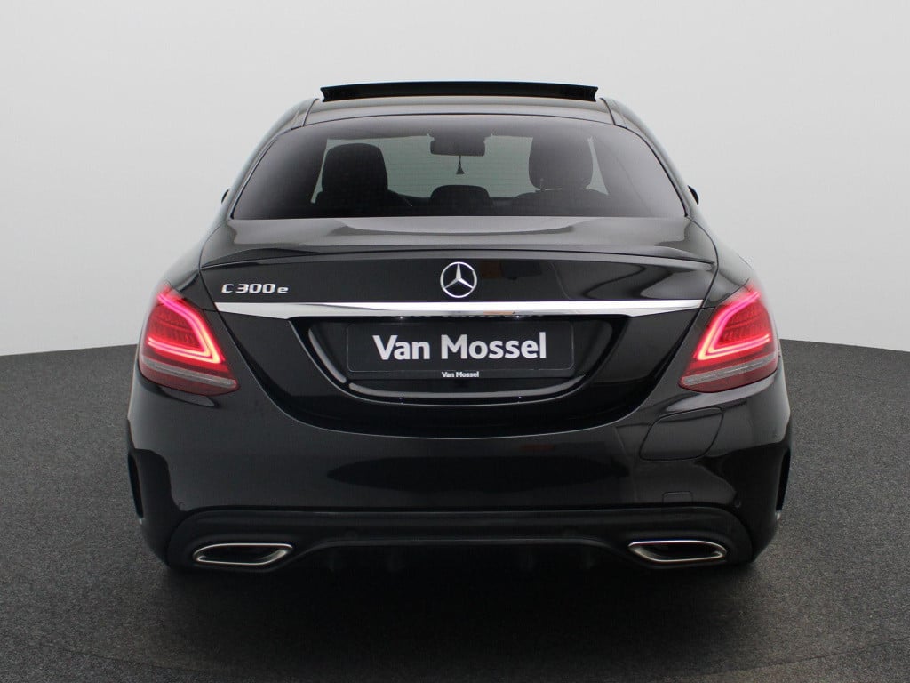 Mercedes-Benz C-Klasse 300 e business solution amg limited | automaat | pan