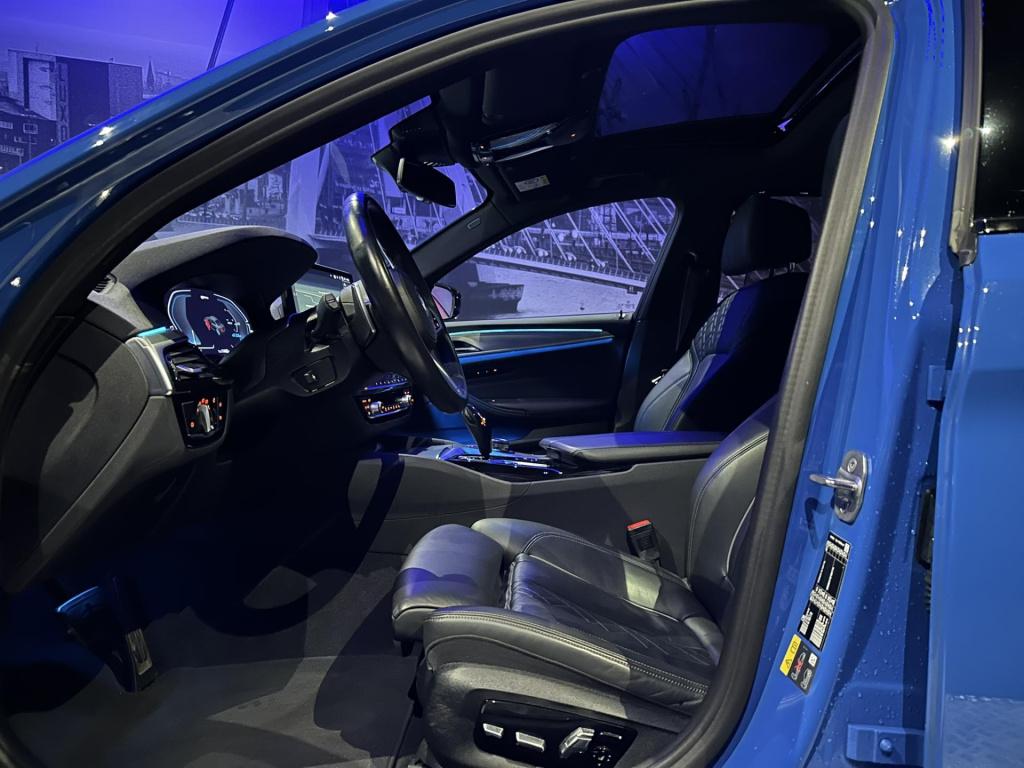 BMW 5 Serie 530e business edition plus *schuifdak*laser*hud*acc*