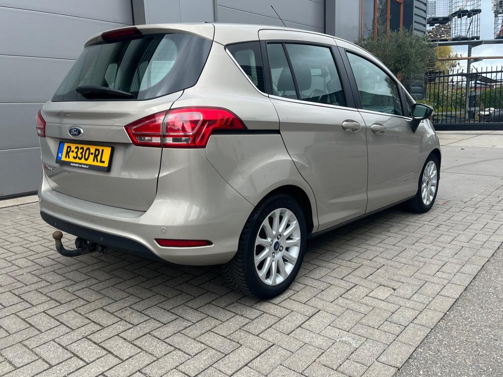 Ford B-max 1.6 ti-vct titanium goed onderhouden historie aanwezig