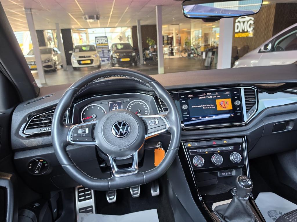 Volkswagen T-roc sport | blackstyle | 19' suzuka | led | pano | navi | crui