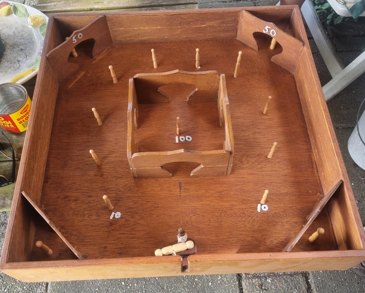 Div, Springkussens / Kinderspelen en attracties te huur.