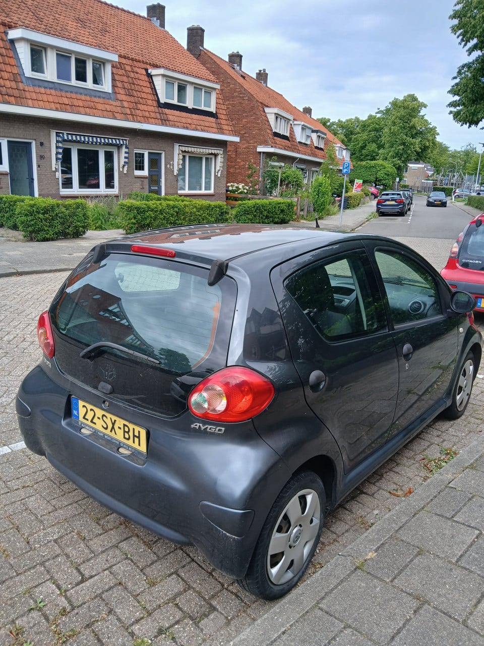 Toyota Aygo-2008-5 deuren-stuurbekr-radio/cd-+opties-apk-1650,=