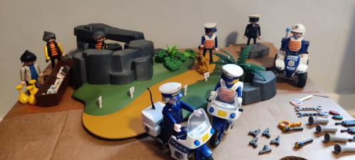 Playmobil Politie doet sporenonderzoek