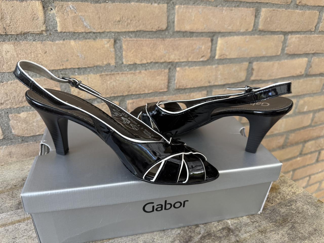 Gabor slingback pumps