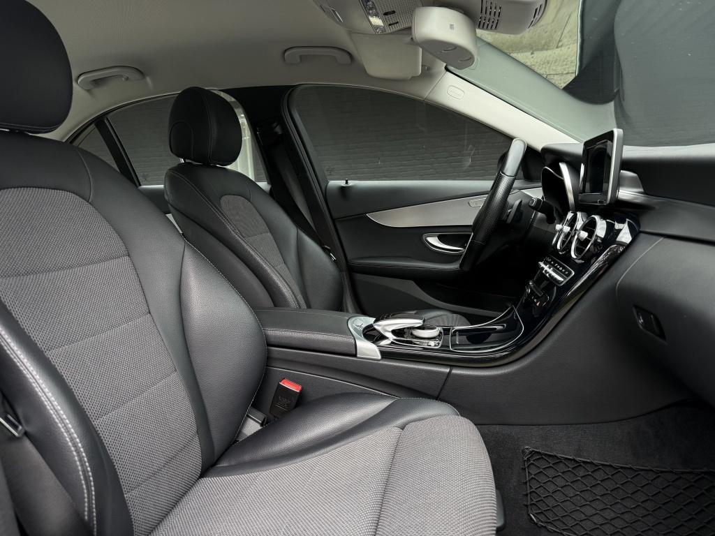 Mercedes-Benz C-Klasse 180 prestige - zeer verzorgd en goed onderhouden -