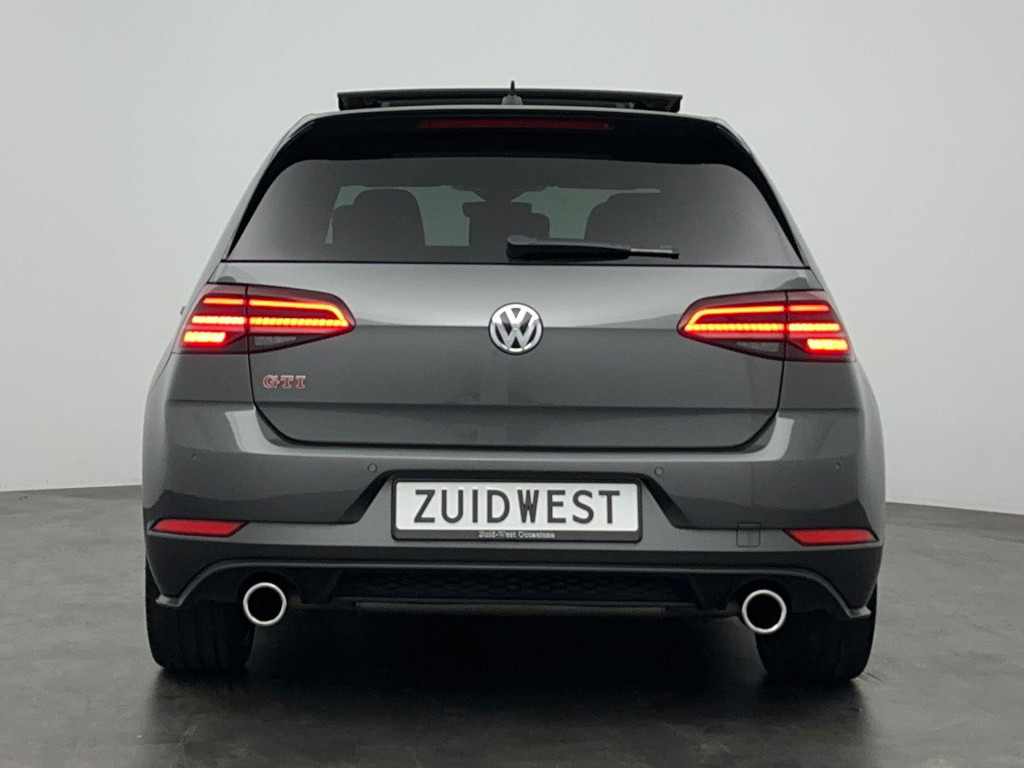 Volkswagen Golf 2.0 tsi gti performance panorama leder dynaudio virtual acc