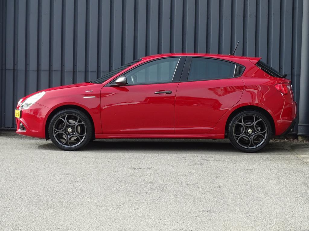 Alfa Romeo Giulietta 1.4 t distinctive | navi | 18"