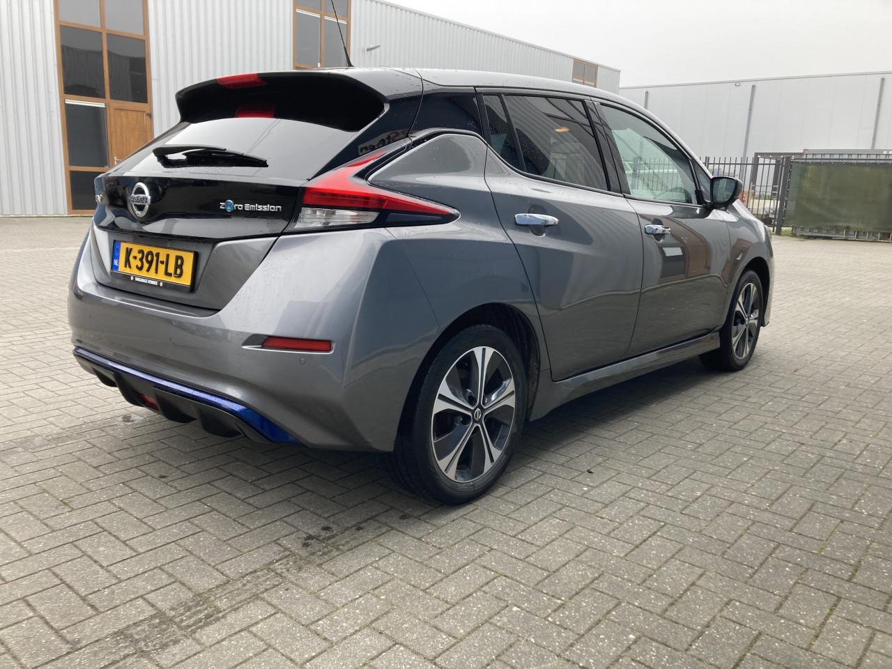 Nissan Leaf 2020 62kw van particulier