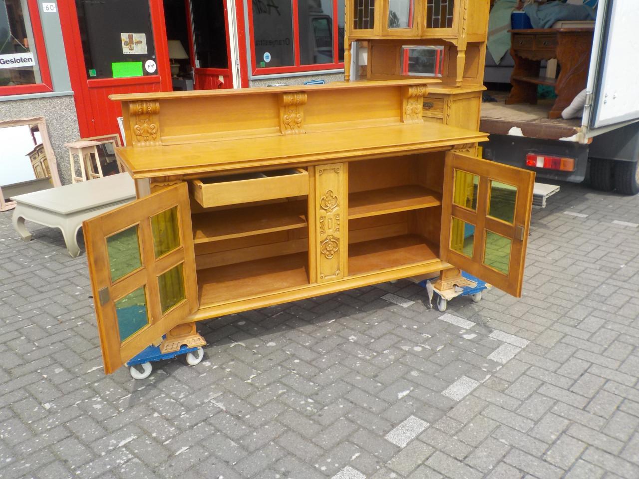 Mooie kwaliteit jaren '50 dressoir met lade in dressoir in zeer goede staat