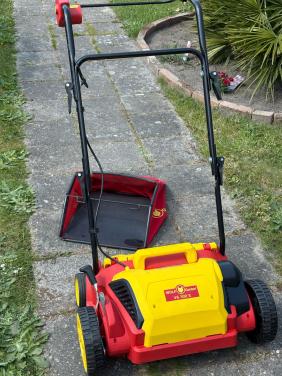 Wolf-Garten elektrische verticuteermachine VS302E