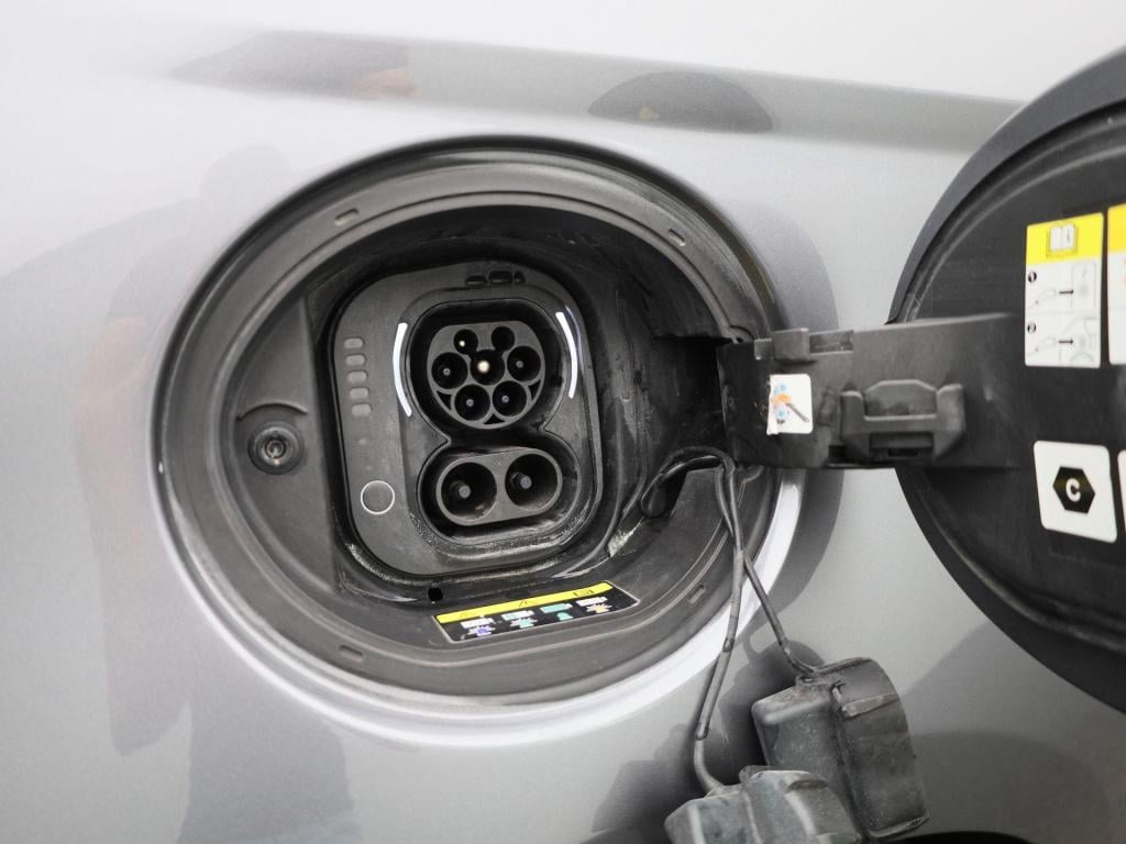 Fiat 500 C icon 42 kwh | automaat | virtual cockpit | apple carplay / andro