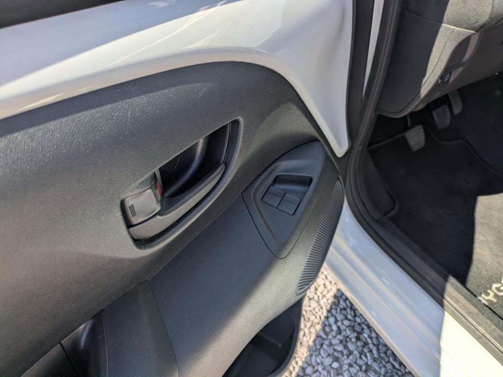 Toyota Aygo 1.0 vvt-i x-fun | 5 deurs | airco | bluetooth
