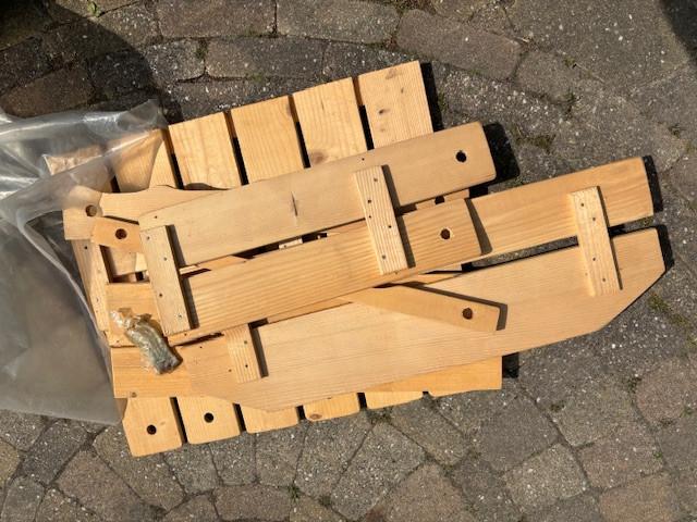 Houten tuinwandrekje