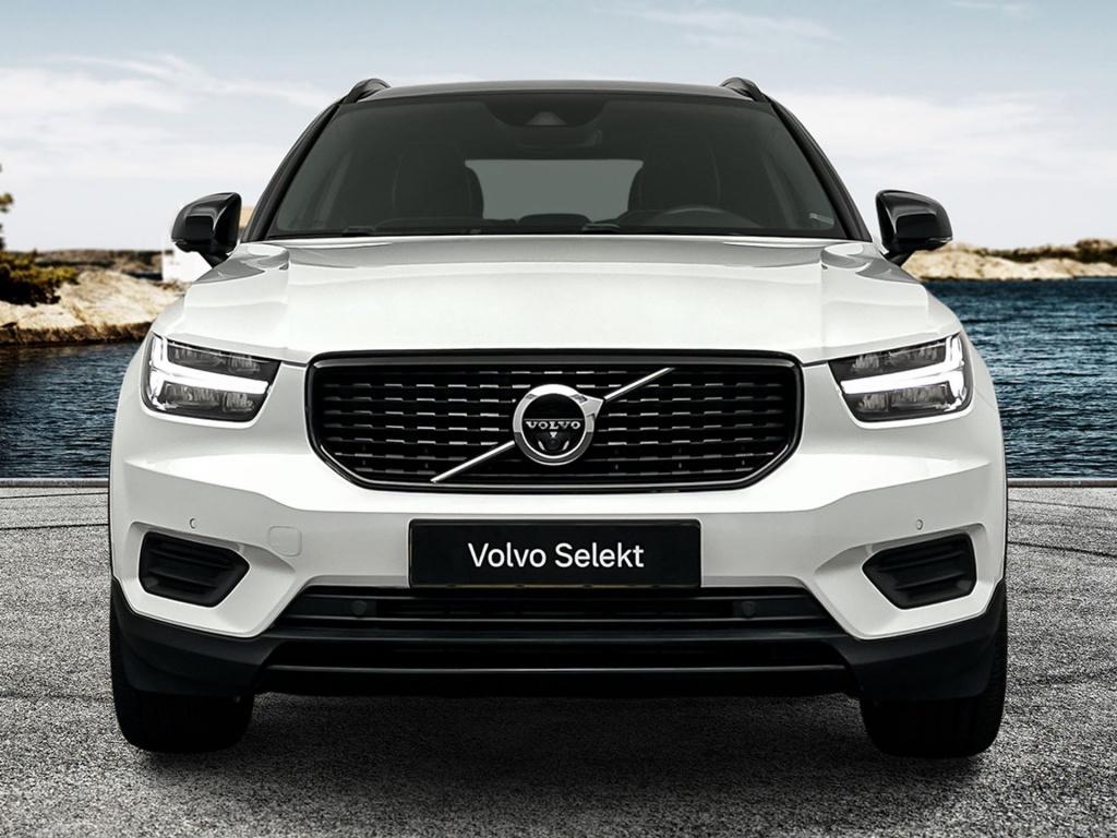 Volvo XC40 1.5 t3 r-design | 360 | electr. stoelen | harman kardon | parkee