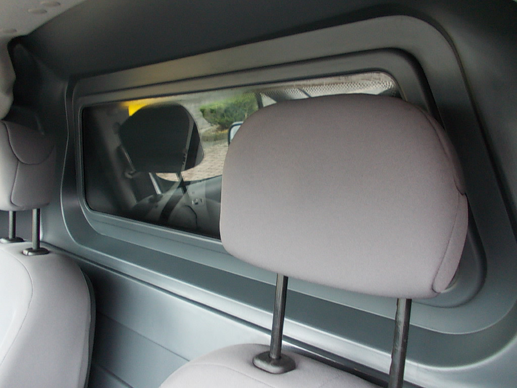 Peugeot Partner 1.6 hdi airco, cruise contr., pdc, schuifdeur