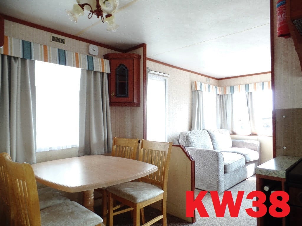 Keurige Willerby Granada met dubbel glas, CV en extra stahoogte te koop