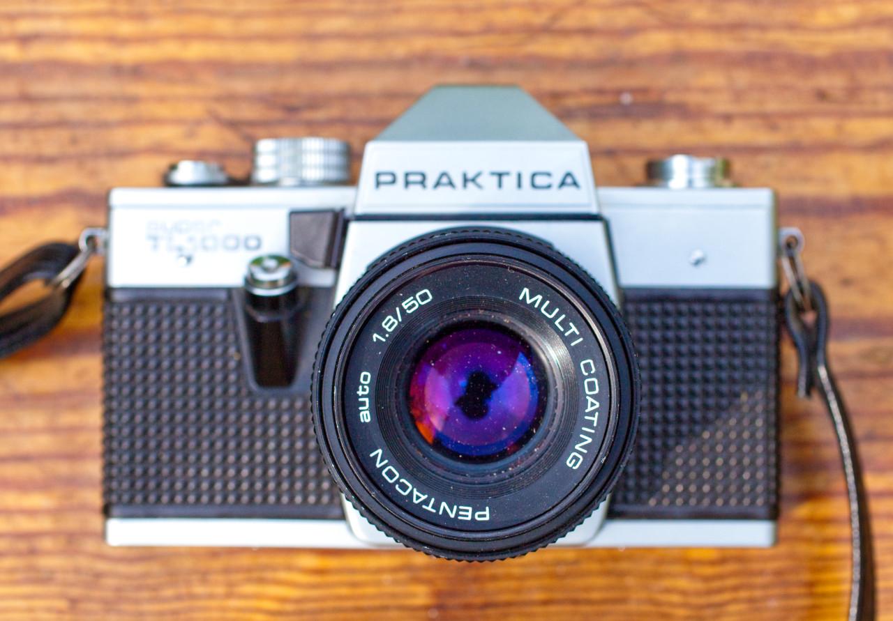 CAMERA Praktica super TL 1000